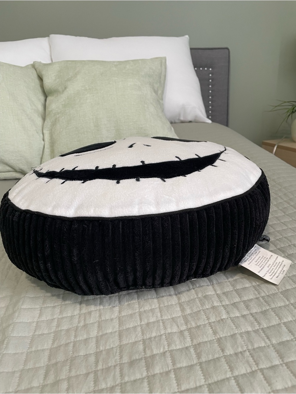 Disney Tim Burton's The Nightmare Before Christmas Jack Skellington Head Pillow - Picture 3 of 7